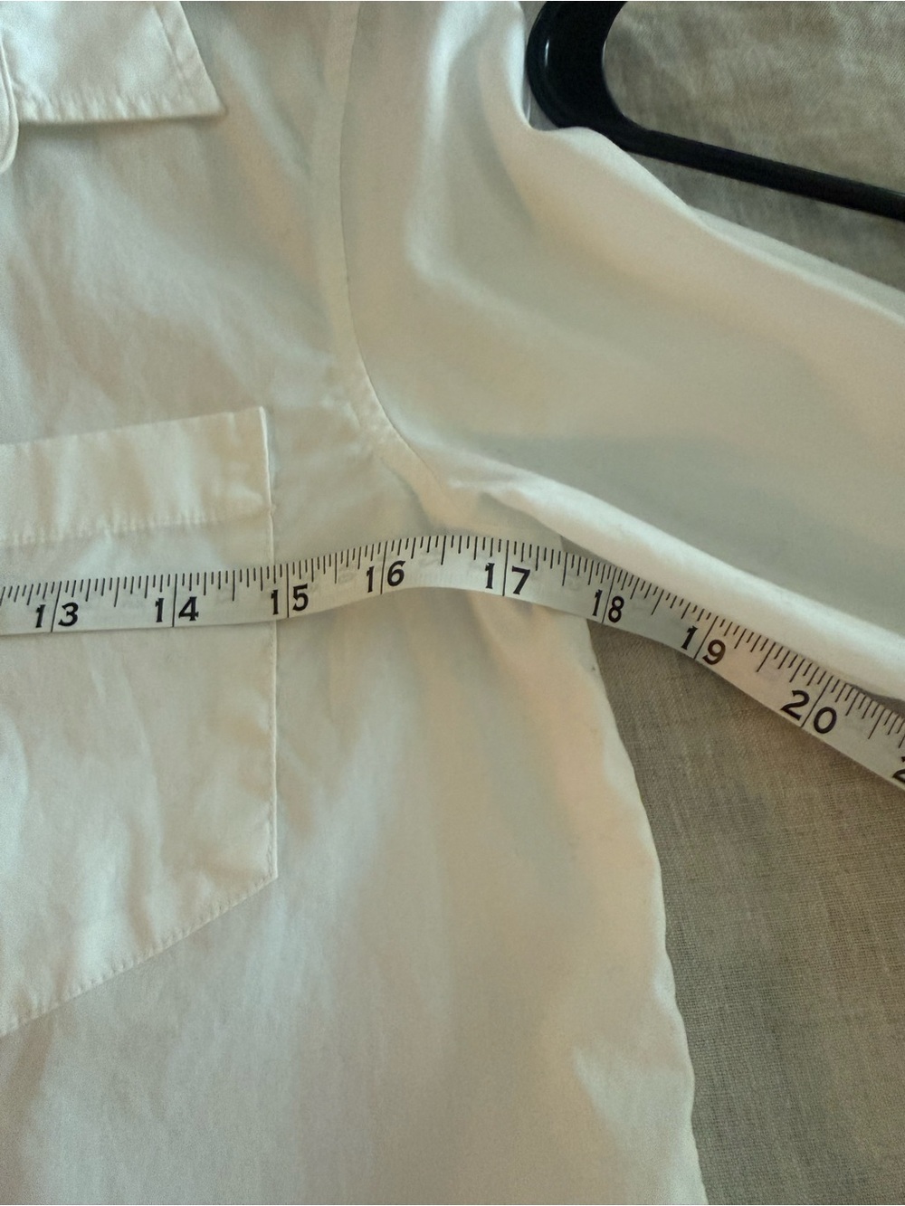 Banana Republic White Button-Down Shirt - Picture 4 of 6